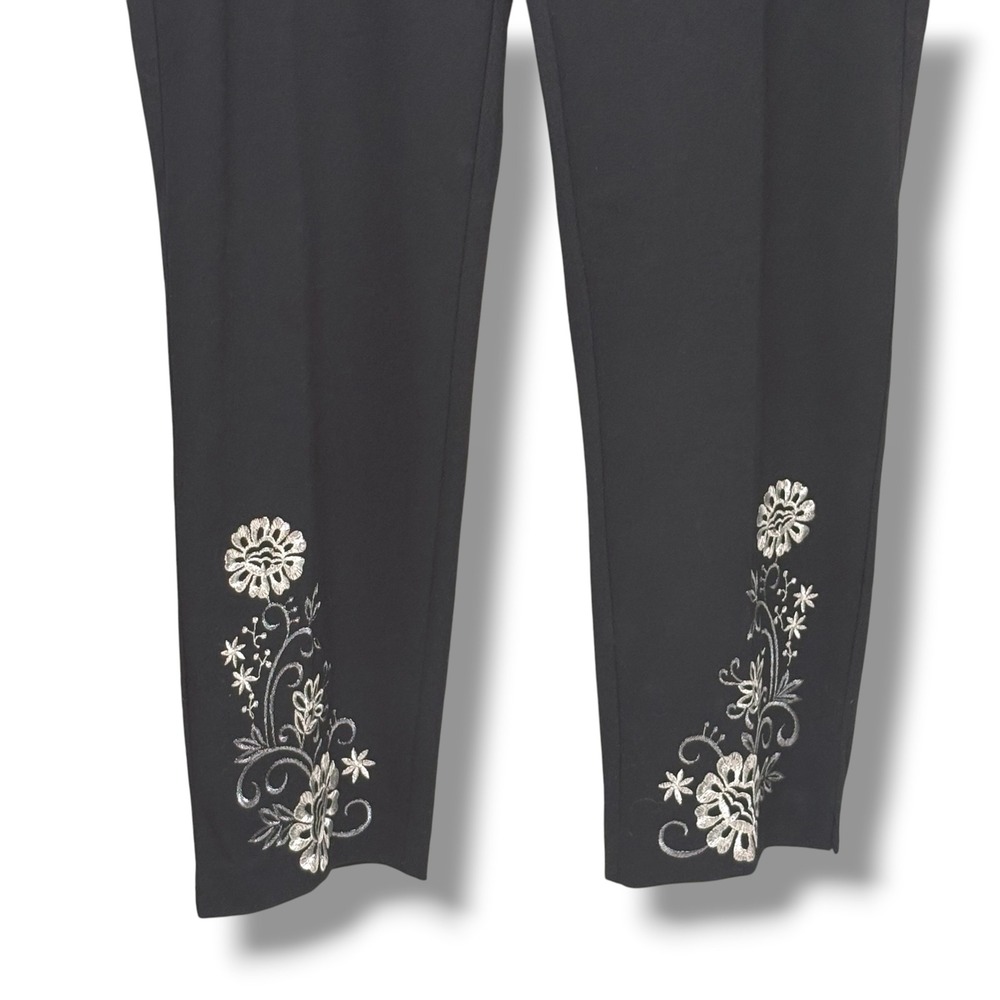 Chicos Womens Black Floral Embroidered Straight Leg Ponte Knit Pull On Pants 2.5 - Picture 2 of 6